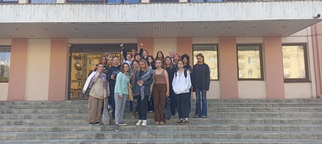 Просмотр исторической драмы «На другом берегу»